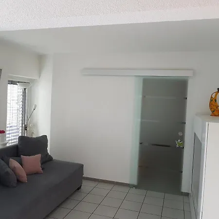 Apartment Novolina 2 *